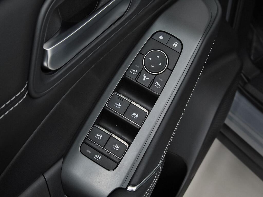 Nissan Qashqai DIG-T 103kW N-Connecta 12