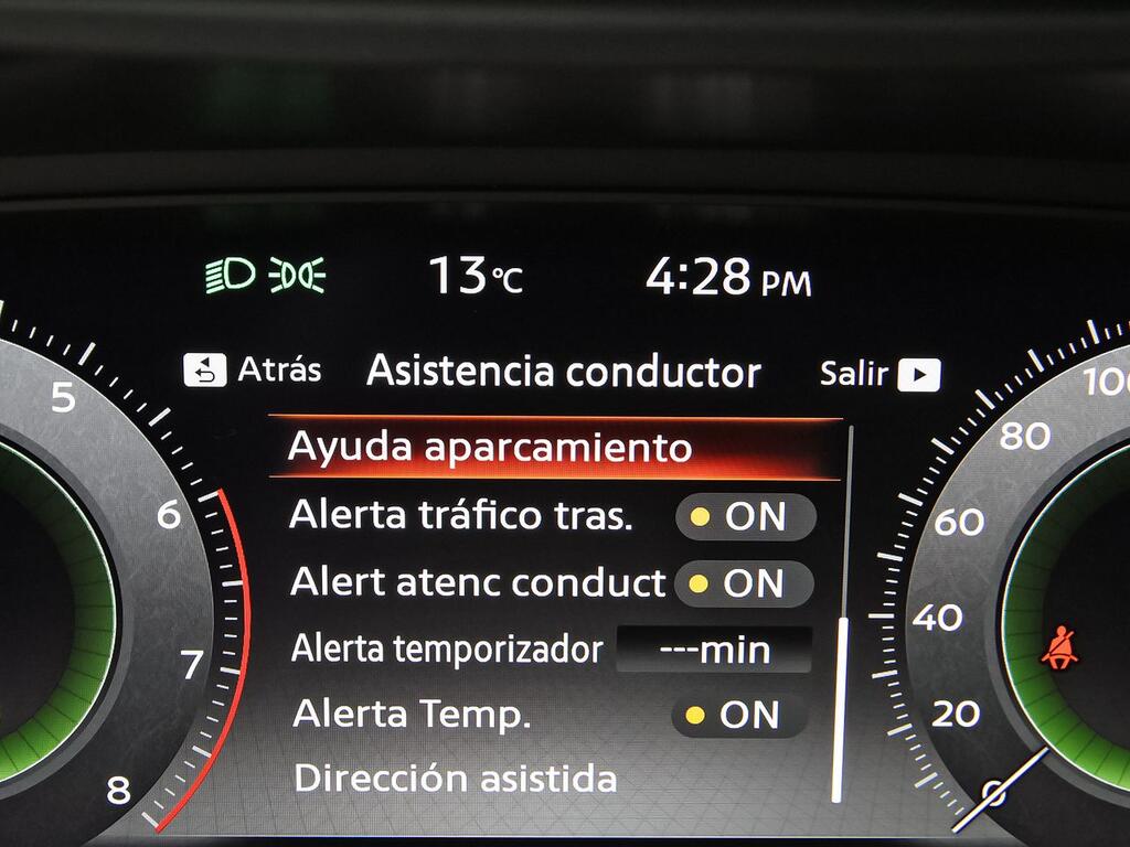 Nissan Qashqai DIG-T 103kW N-Connecta 31