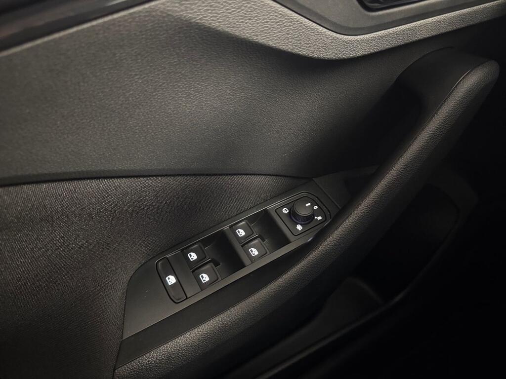 Skoda Kamiq 1.0 TSI 85kW (115CV) SELECTION 12