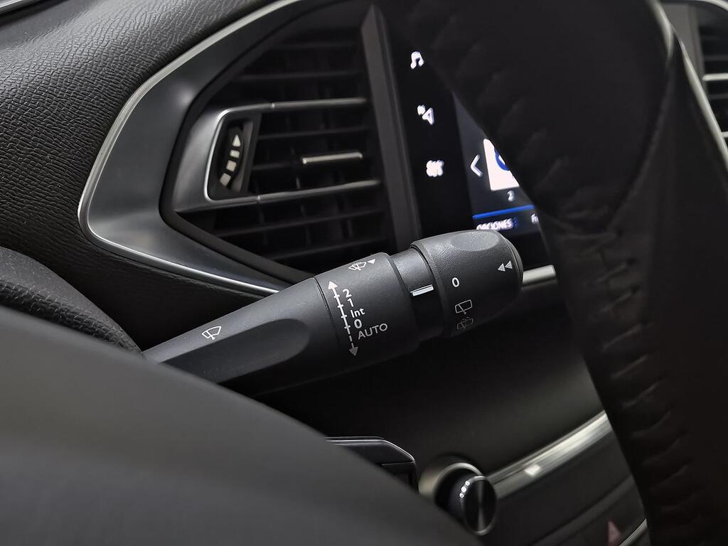 Peugeot 308 5p Active Pack BlueHDi 130 S&S 16