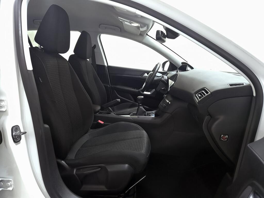 Peugeot 308 5p Active Pack BlueHDi 130 S&S 7