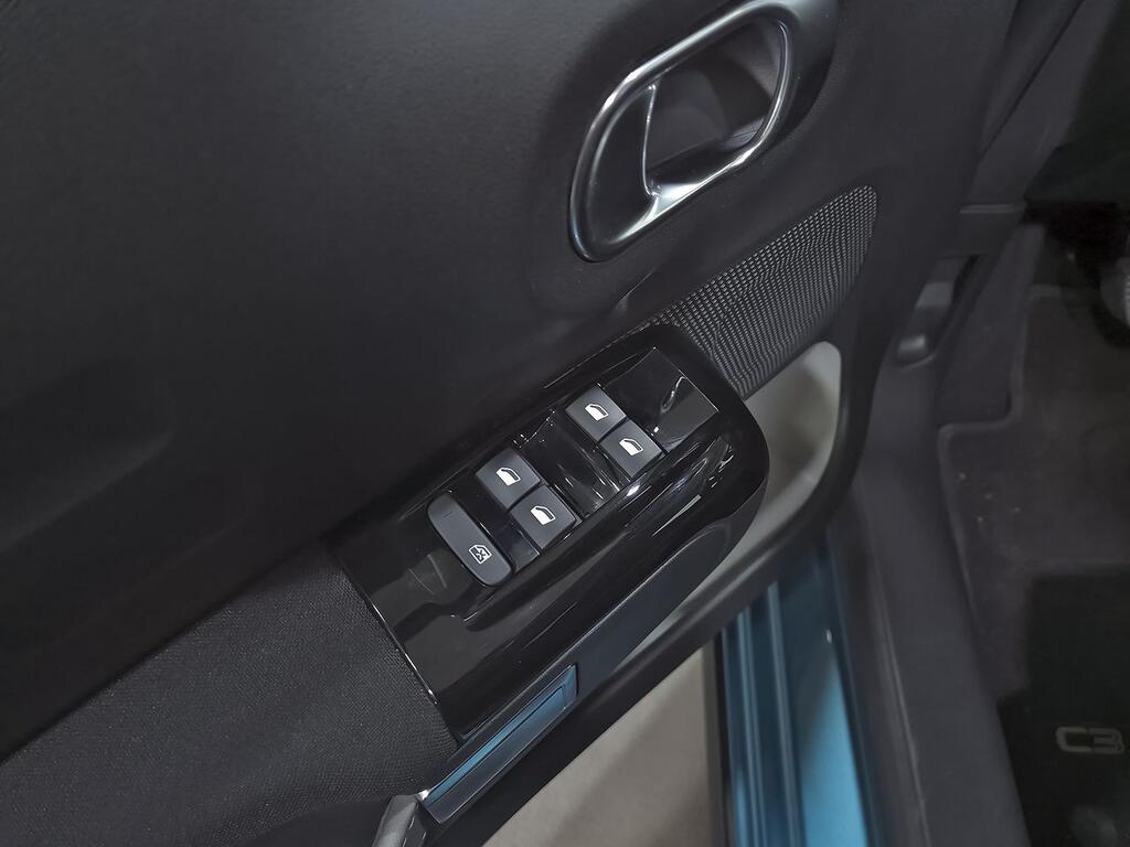 Citroën C3 PureTech 81KW (110CV) S&S Shine 12