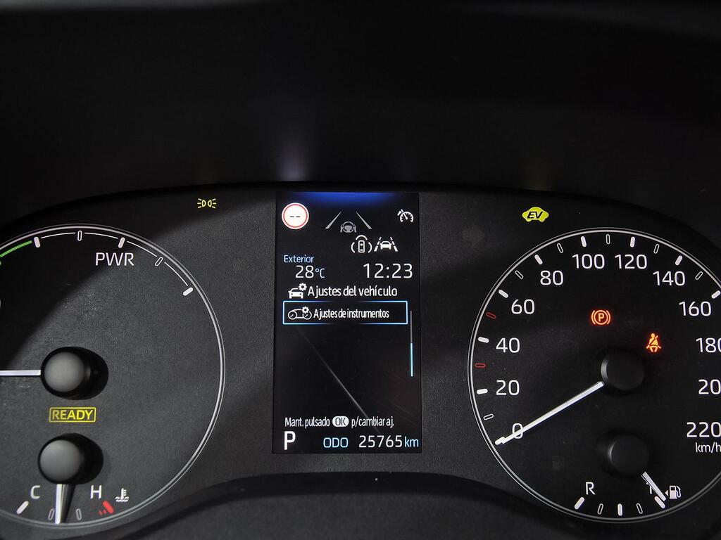 Toyota Yaris 1.5 120H Active Plus 23