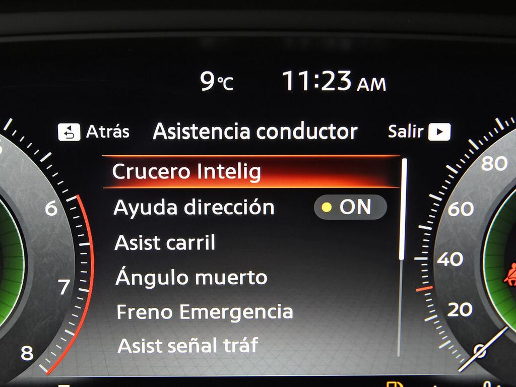 Nissan Qashqai DIG-T 103kW N-Connecta 27