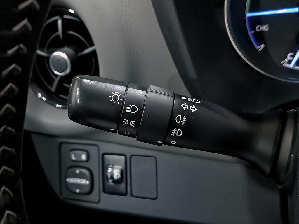 Toyota Yaris 1.5 100H Active 13