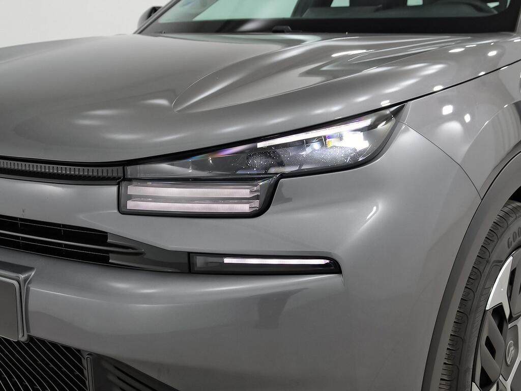 Citroën C4 Hybrid 136 e-DCS6 Plus 32