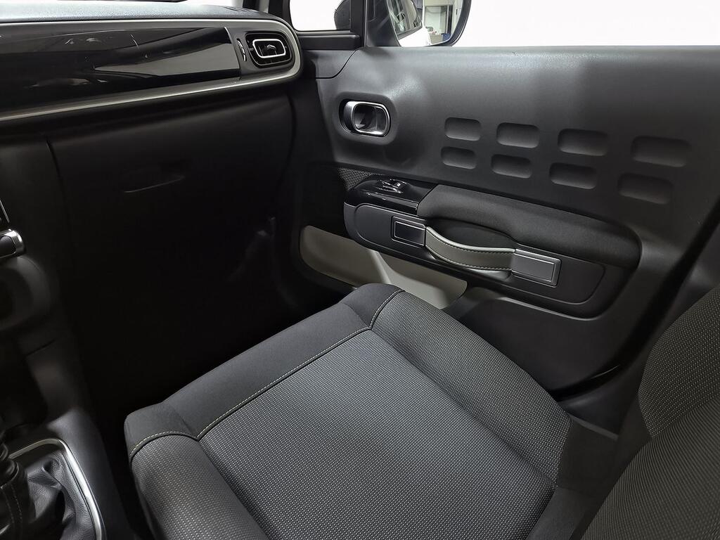 Citroën C3 BlueHDi 75KW (100CV) S&S Feel Pack 26