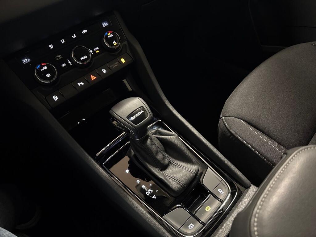 Skoda Karoq 1.5 TSI 110kW (150CV) DSG ACT Ambition 12