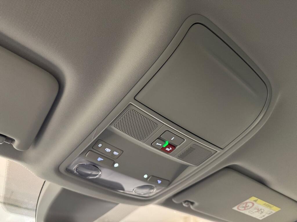 Skoda Karoq 1.5 TSI 110kW (150CV) DSG ACT Ambition 19