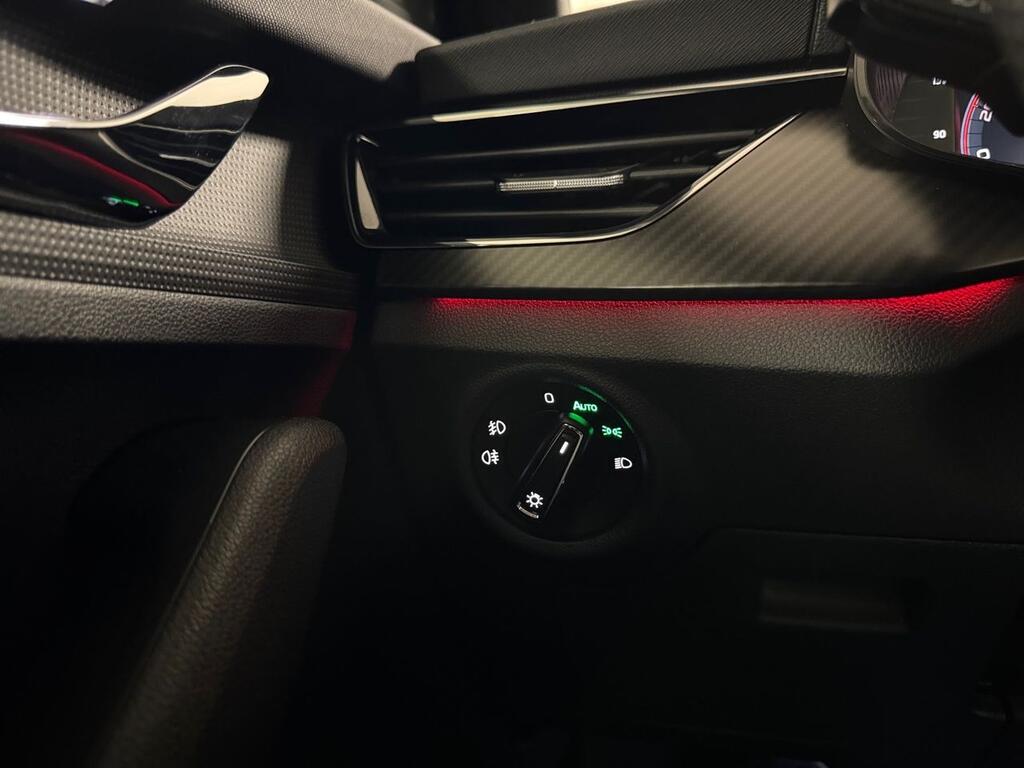 Skoda Kamiq 1.5 TSI 110kW (150CV) Montecarlo 12