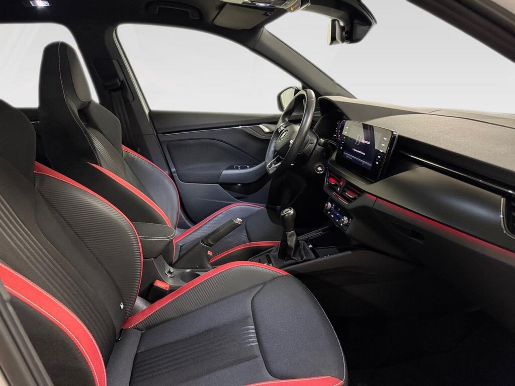 Skoda Kamiq 1.5 TSI 110kW (150CV) Montecarlo 5