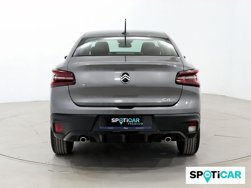 Citroën C4 X Hybrid 136 e-DCS6 Plus 6