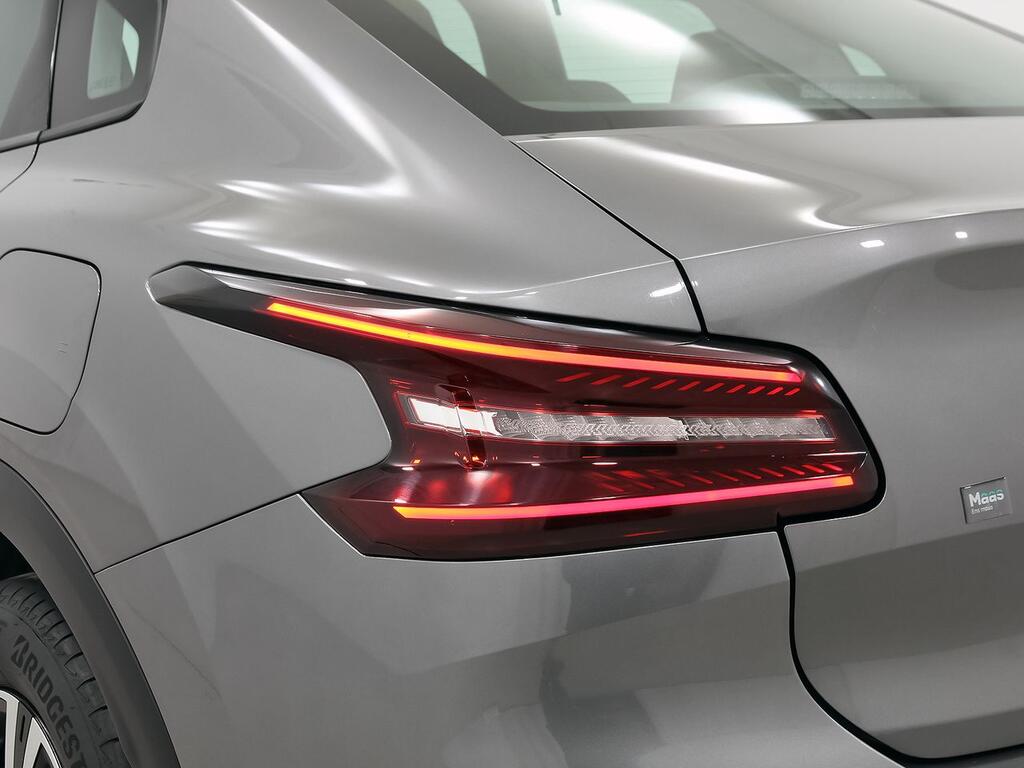 Citroën C4 X Hybrid 136 e-DCS6 Plus 33