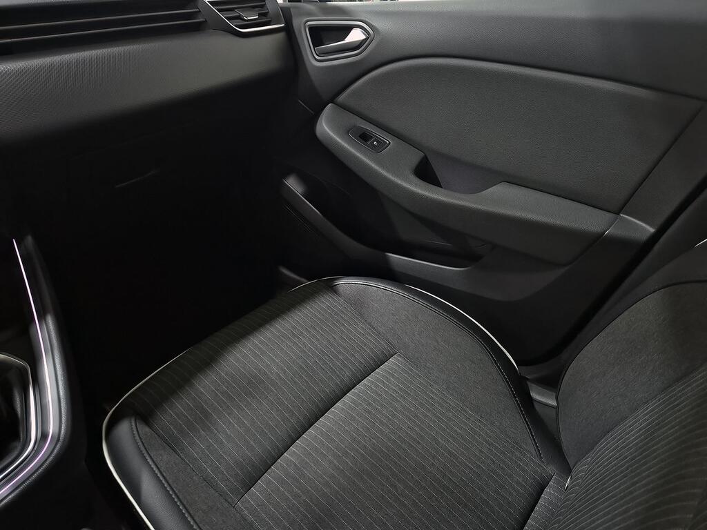 Renault Clio Zen TCe 67 kW (91CV) 29