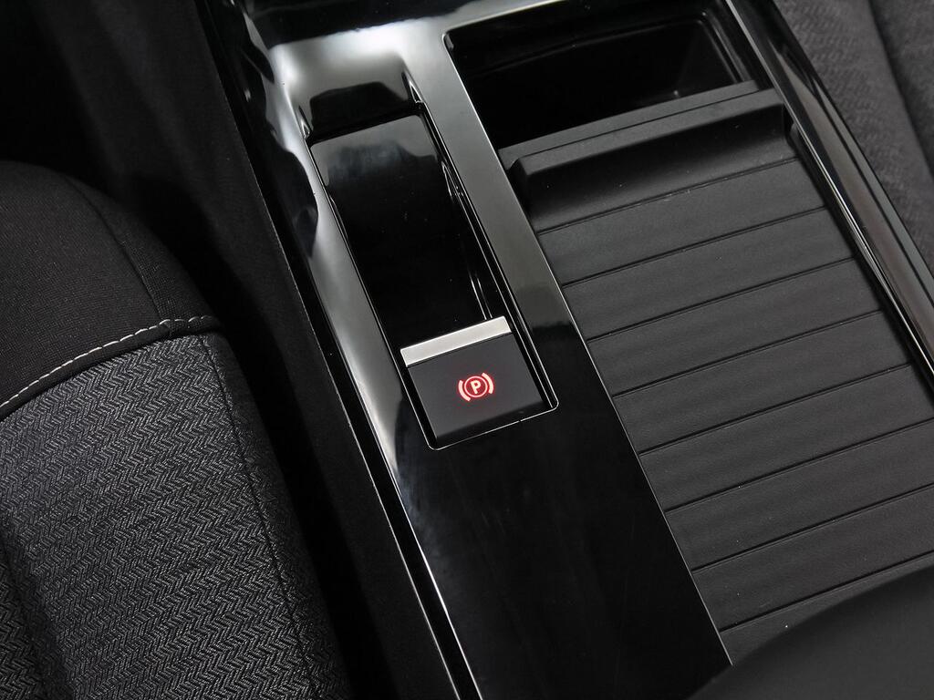 Citroën C4 X Hybrid 136 e-DCS6 Plus 29