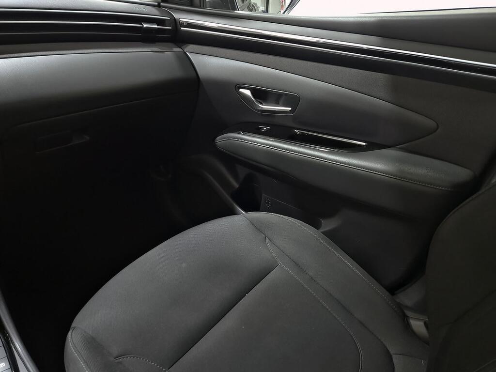 Hyundai Tucson 1.6 CRDI 100kW (136CV) 48V Tecno DCT 2C 41