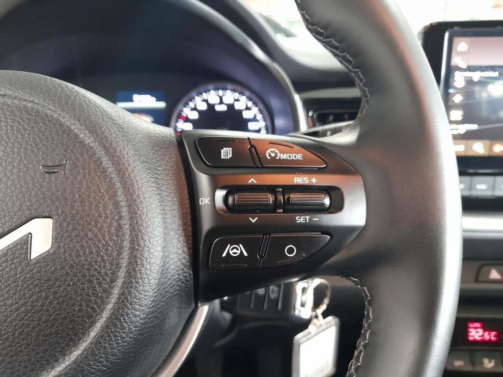 Kia Stonic 1.0 T-GDi 74kW (100CV) MHEV iMT Drive 16