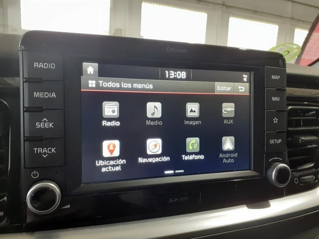 Kia Stonic 1.0 T-GDi 88kW (120CV) Drive 17