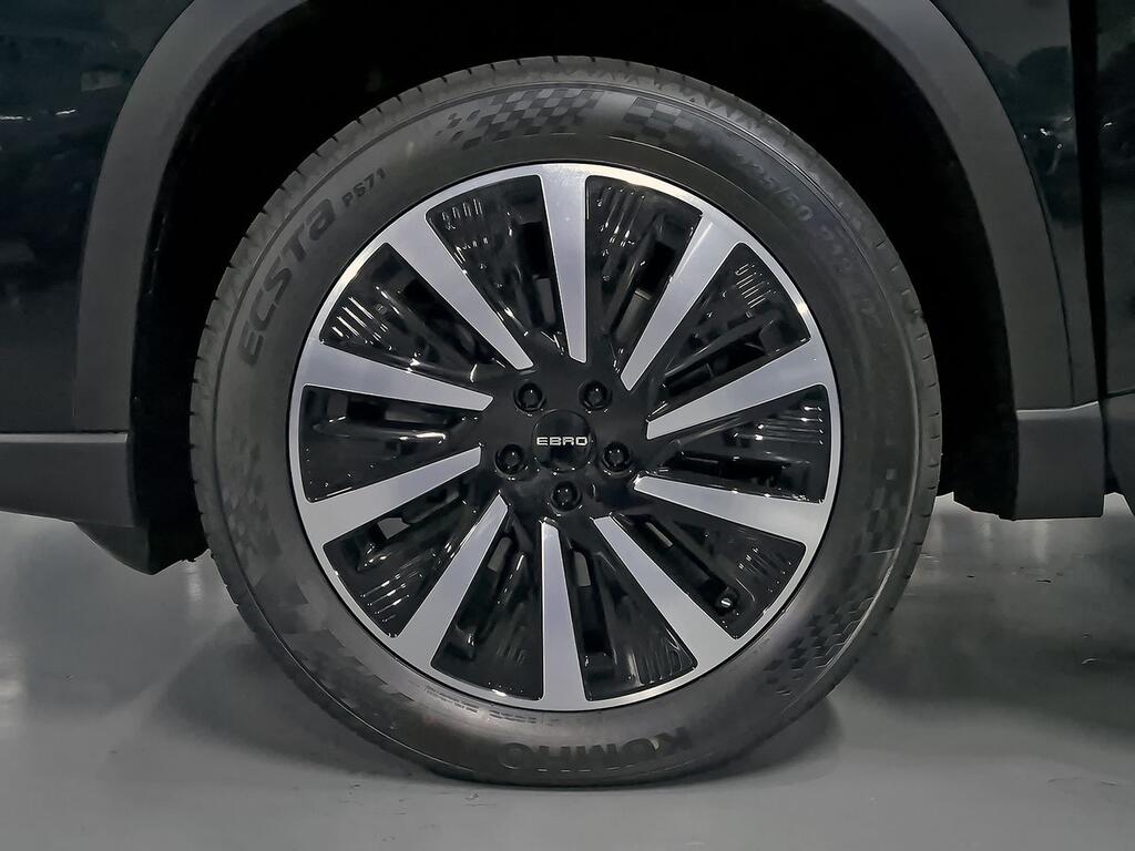 Ebro S800 1.5 TGDI PHEV Luxury E-CVT 12