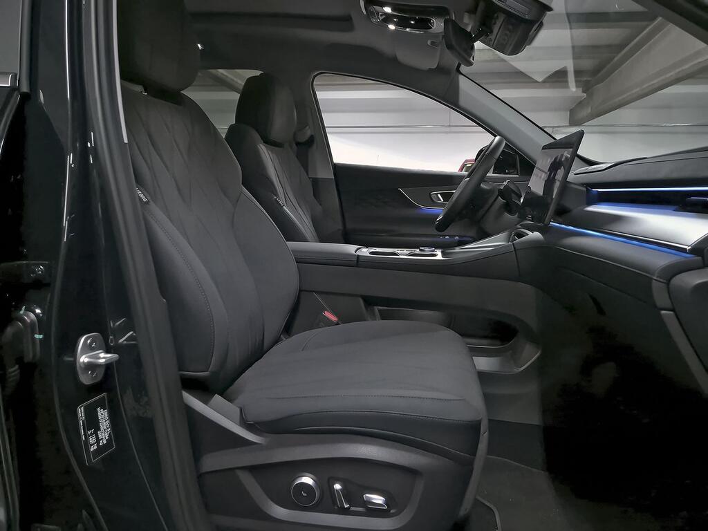 Ebro S800 1.5 TGDI PHEV Luxury E-CVT 7