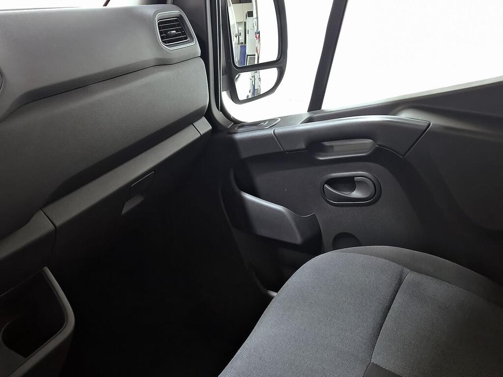 Nissan Interstar 2.3DCI 135 COMFORT L1H1 3.5T FWD 4P 21