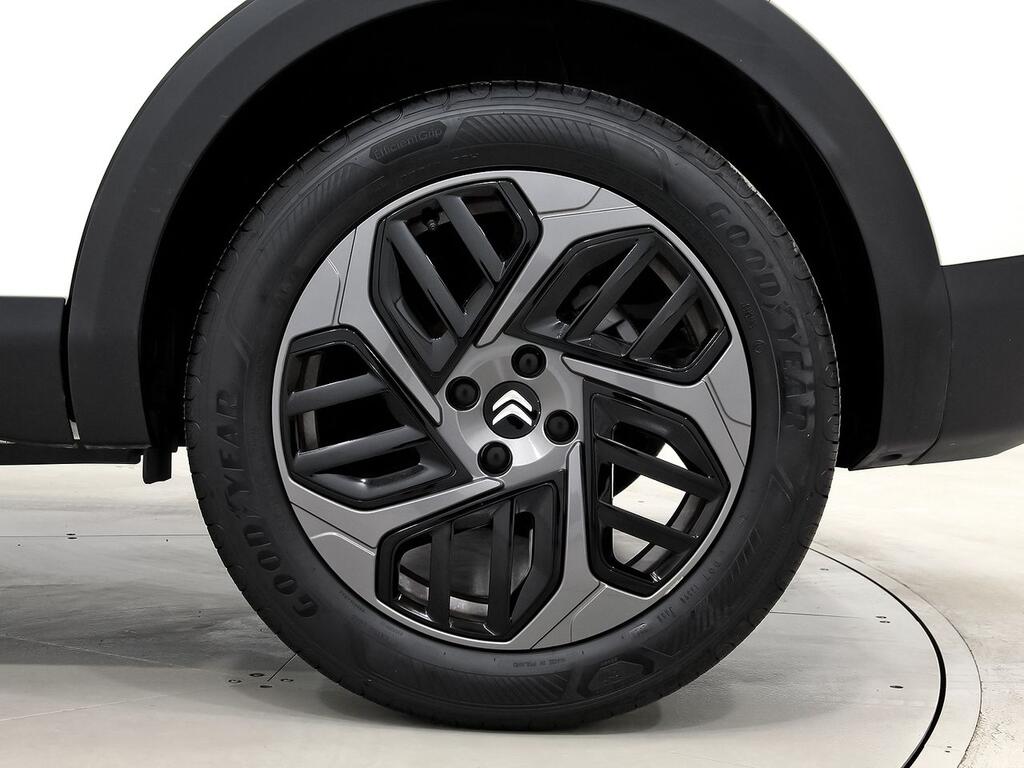 Citroën C4 PureTech 130 S&S 6v Plus 11