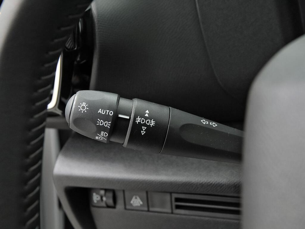 Citroën C4 PureTech 130 S&S 6v Plus 16