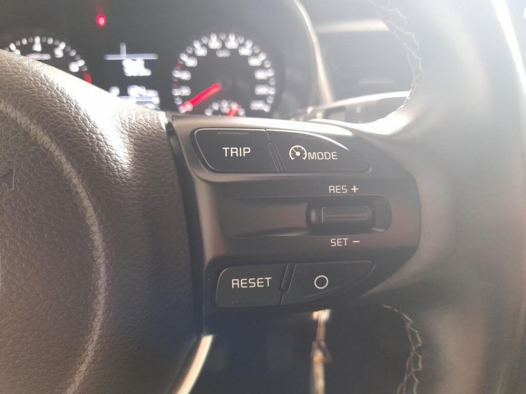 Kia Stonic 1.2 DPi 58kW (79CV) Concept 7