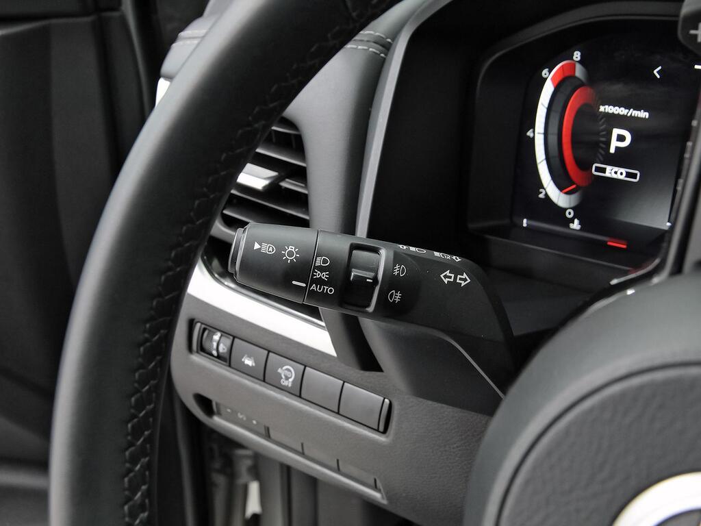 Nissan Qashqai DIG-T 116kW Xtronic N-Connecta 15