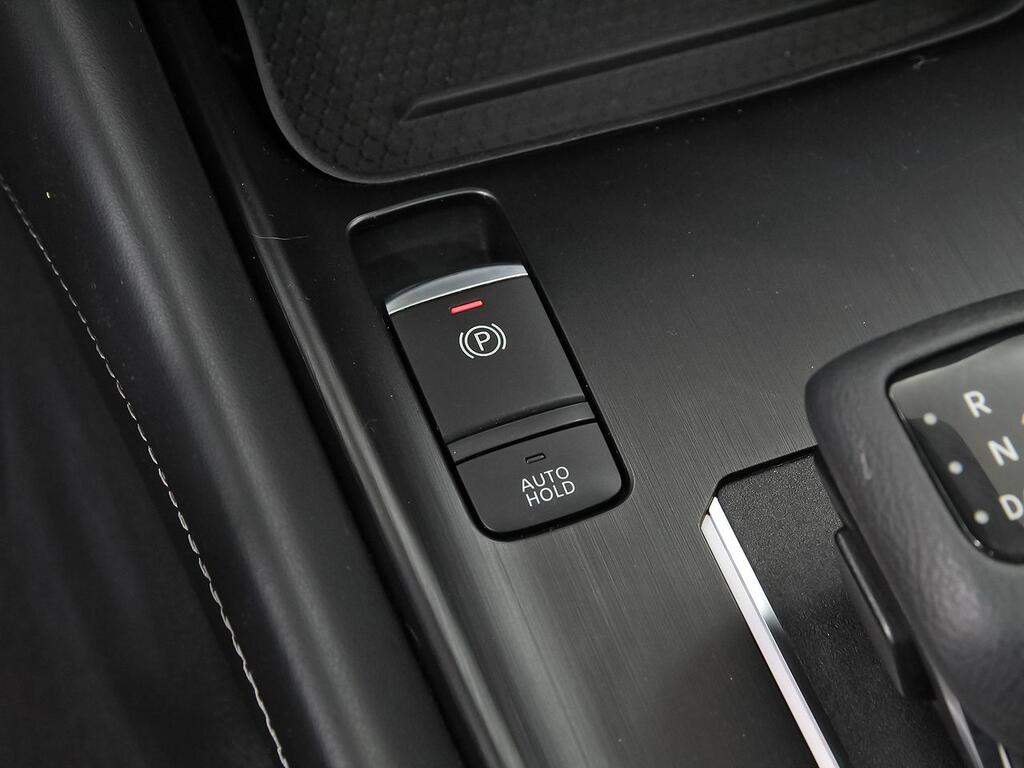 Nissan Qashqai DIG-T 116kW Xtronic N-Connecta 31