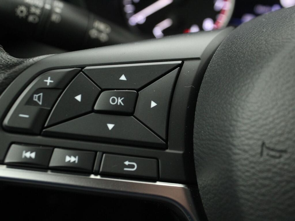 Nissan Juke DIG-T 86 kW (117 CV) 6 M/T N-CONNECTA 14