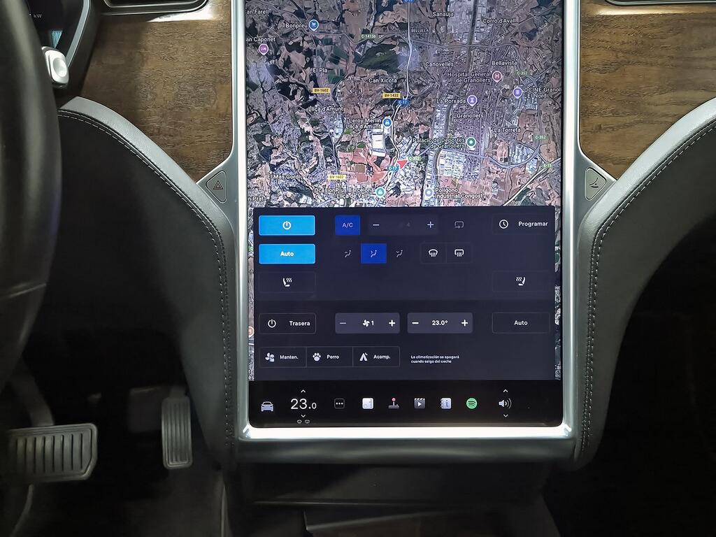 Tesla Model X 75D 4WD 25