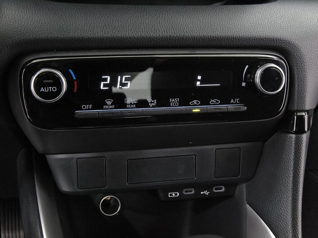 Toyota Yaris 1.5 120H Active Plus 24