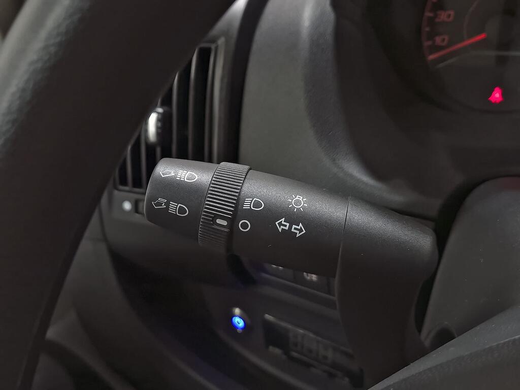 Peugeot Boxer E-BOXER PREMIUM BEV L2H2 (90KW) 122CV 15