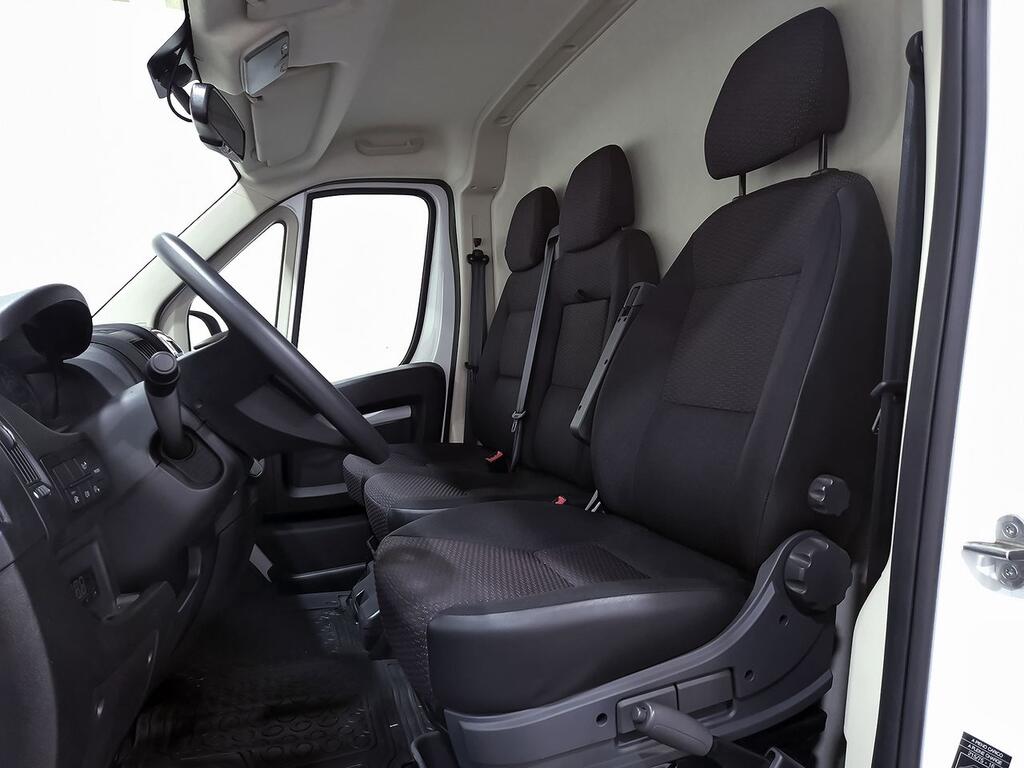 Peugeot Boxer E-BOXER PREMIUM BEV L2H2 (90KW) 122CV 7