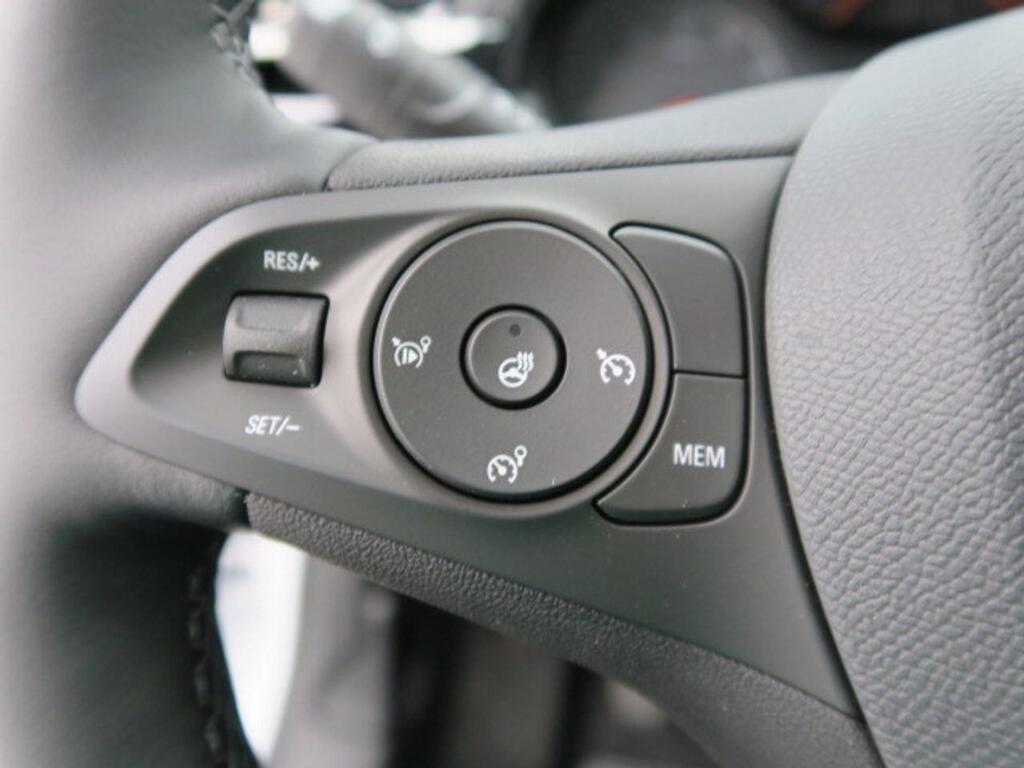 Opel Corsa 1.2 XEL 55kW (75CV) Edition 9