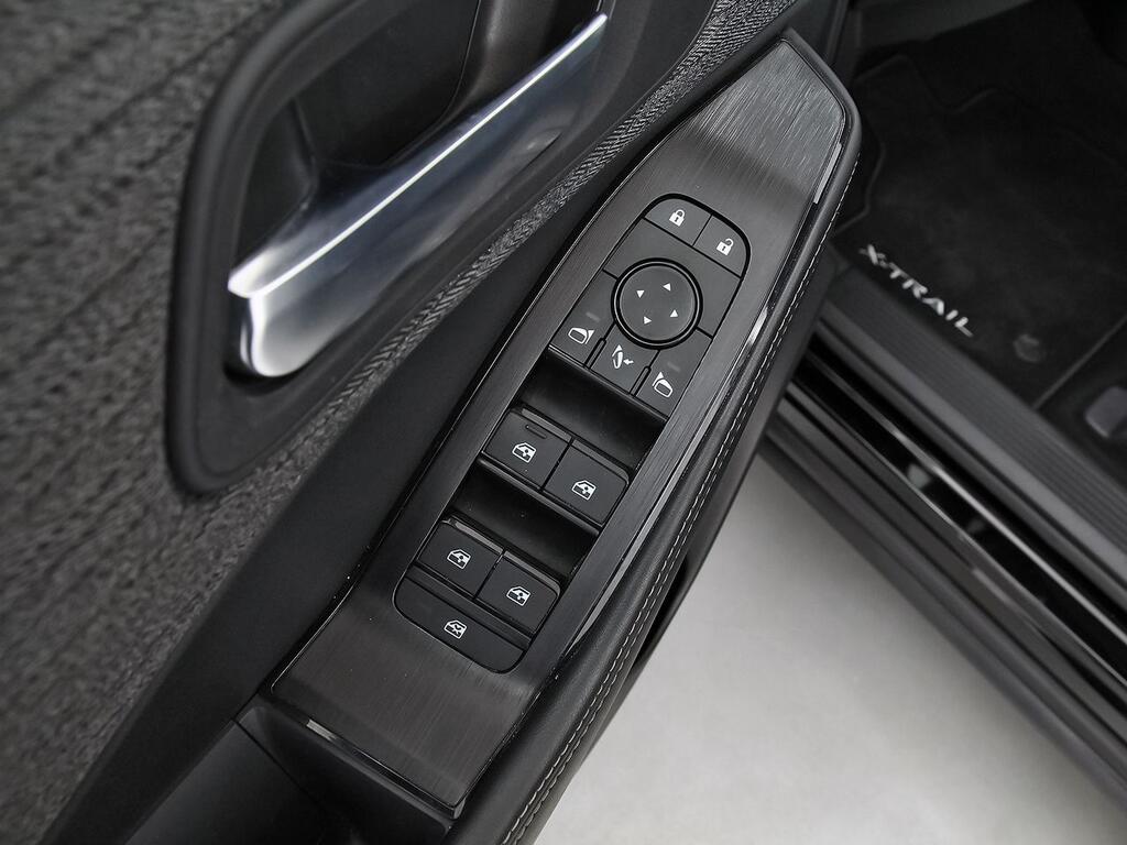 Nissan X-Trail 5pl 1.5 e-4ORCE 158kW 4x4 A/T N-Connecta 11