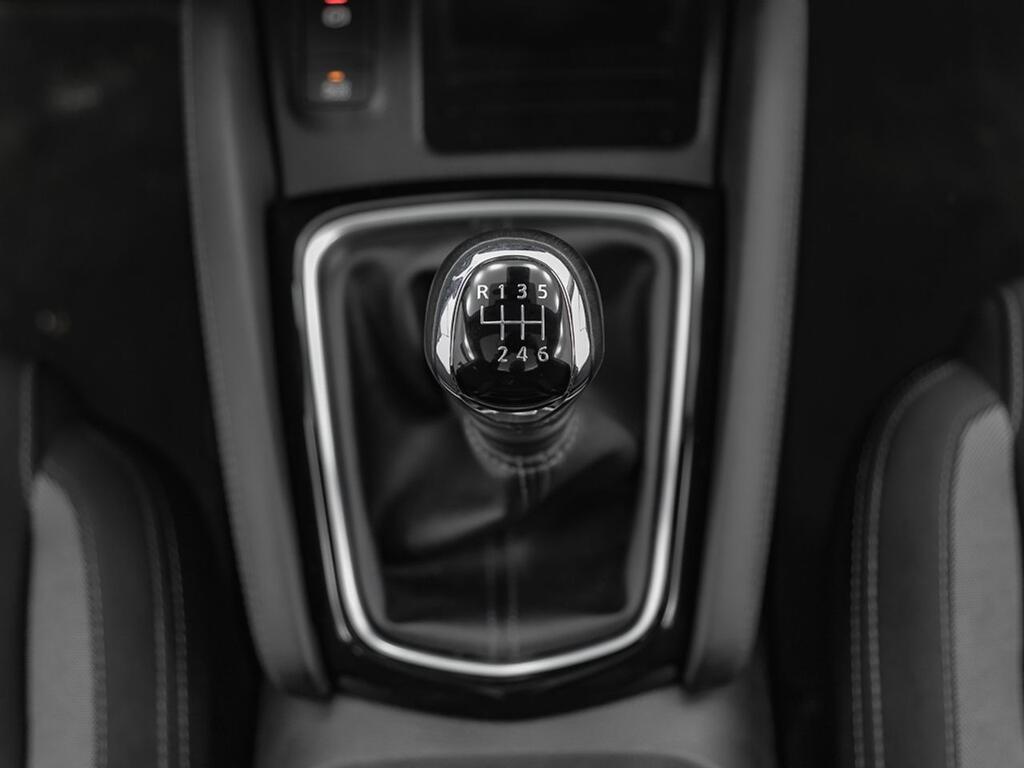 Nissan Qashqai DIG-T 103 kW (140 CV) E6D N-CONNECTA 23