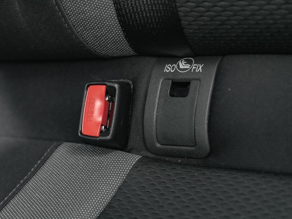 Nissan Qashqai DIG-T 103 kW (140 CV) E6D N-CONNECTA 29