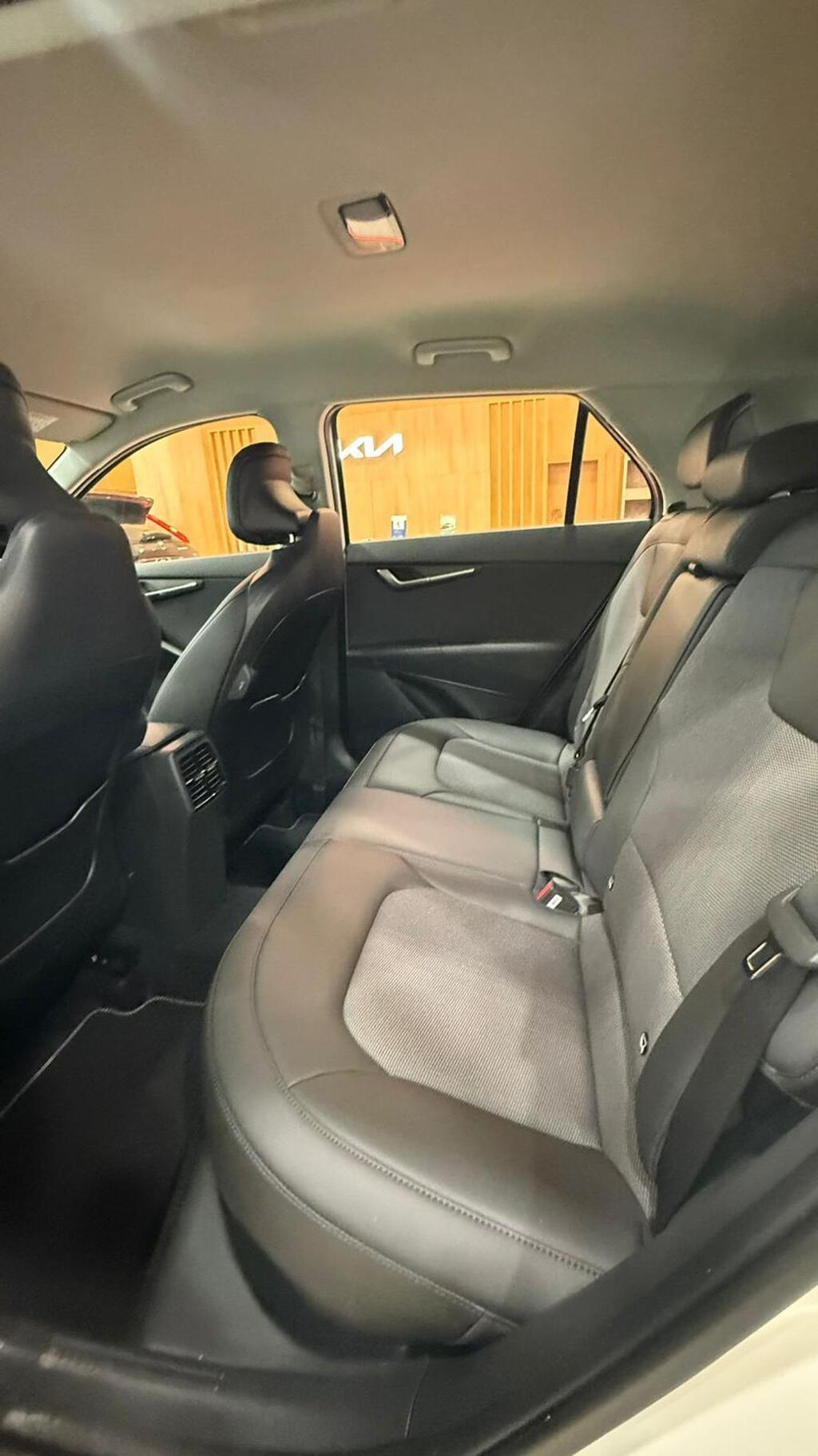 Kia Niro 1.6 GDi PHEV 126kW (171CV) Drive 13