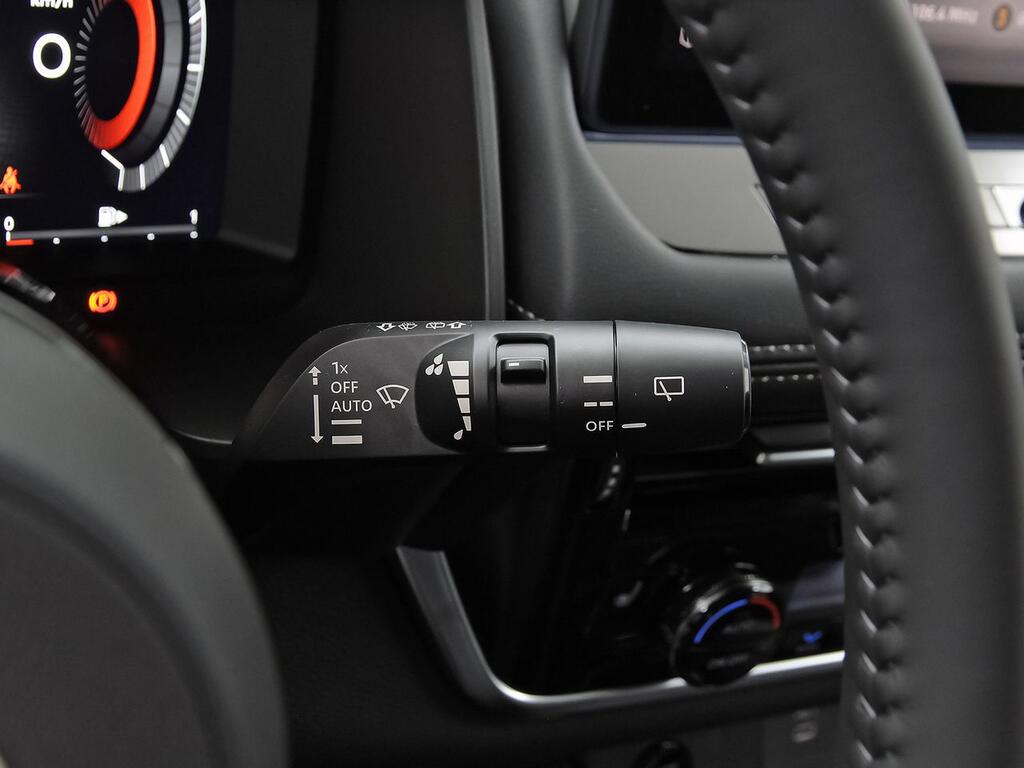 Nissan X-Trail 5pl 1.5 e-POWER 152kW 4x2 A/T N-Connecta 17