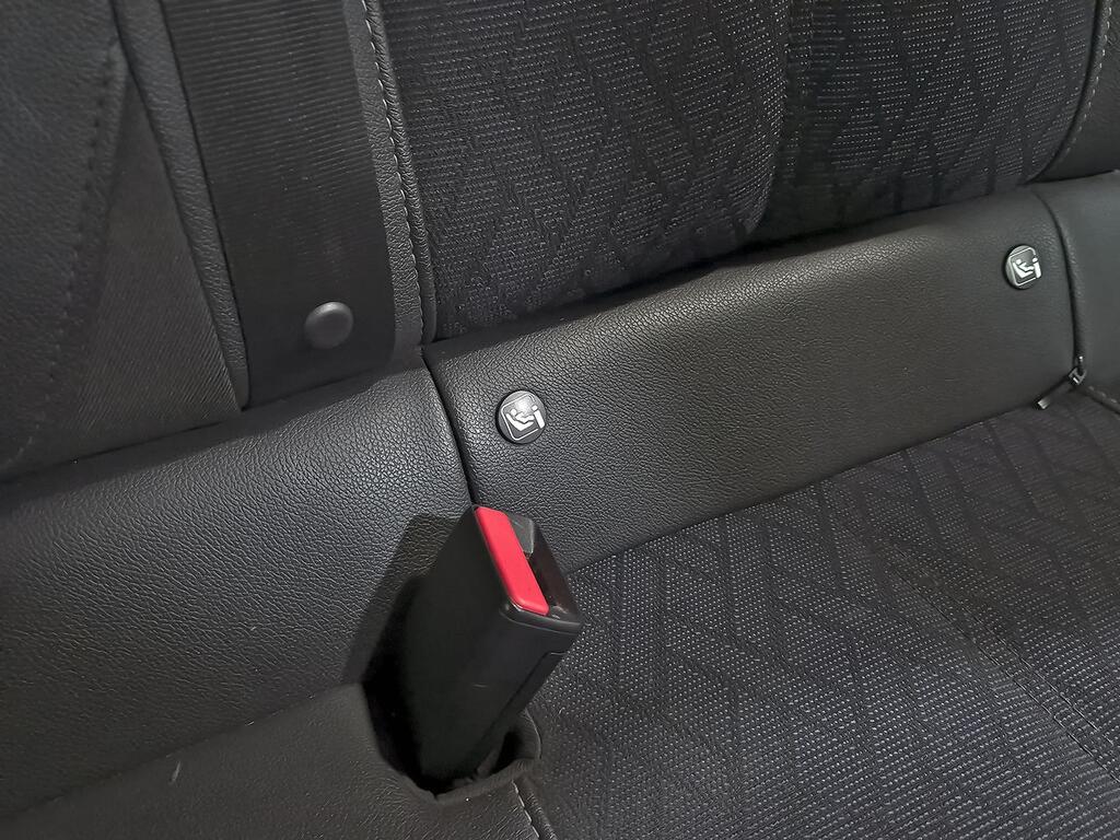 Opel Corsa 1.2T XHL 74kW (100CV) Elegance 28