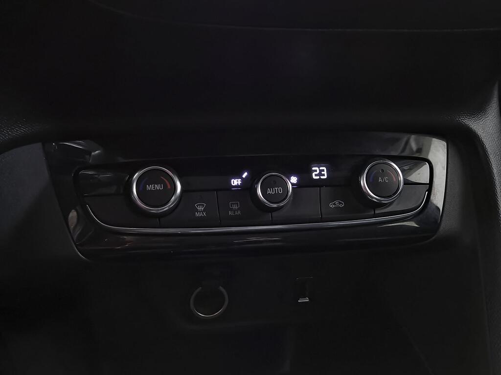 Opel Corsa 1.2T XHL 74kW (100CV) Elegance 23