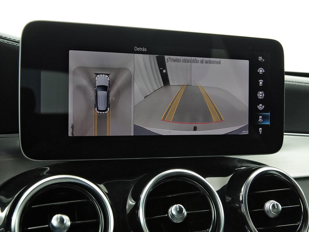 Mercedes GLC GLC 220 d 4MATIC 32