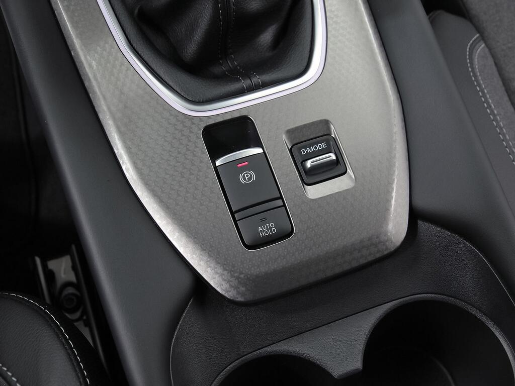 Nissan Qashqai DIG-T 103kW N-Connecta 27