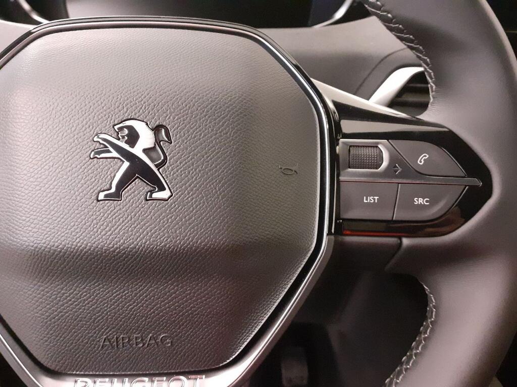 Peugeot 3008 1.2 PureTech 96KW S&S Allure Pack 9