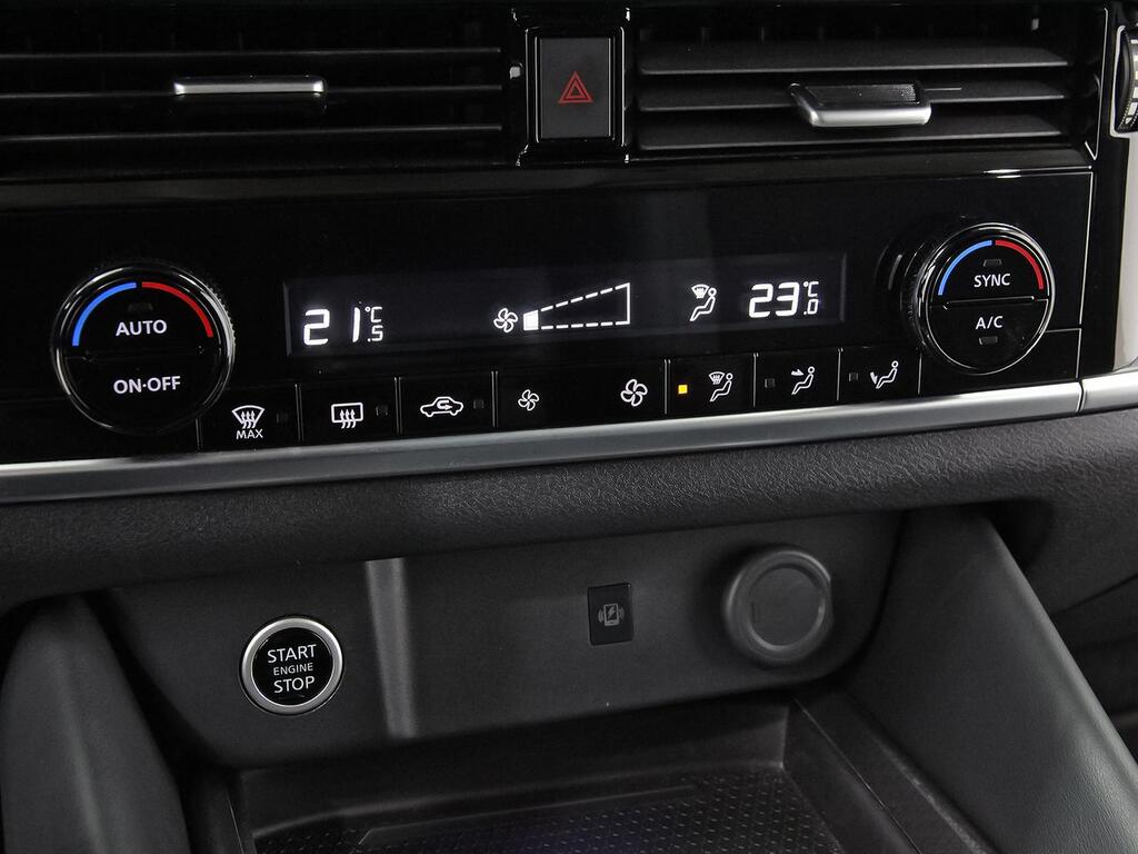 Nissan Qashqai DIG-T 116kW CVT N-Connecta 30