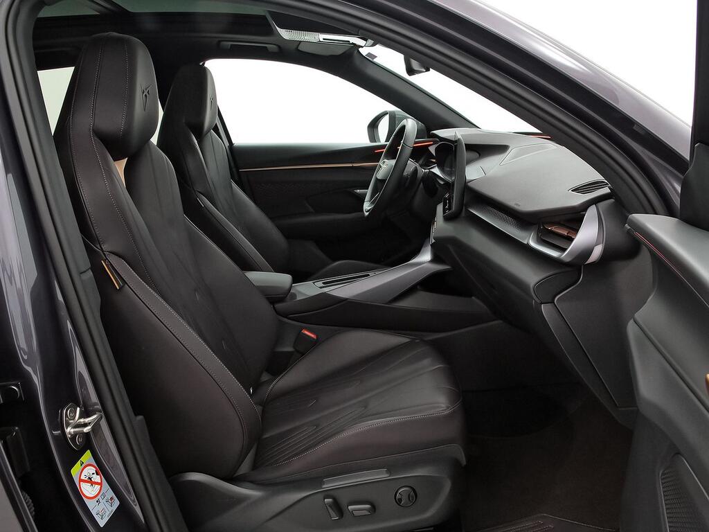 Cupra Terramar 1.5 TSI e-Hybrid 200kW (272 CV) VZ DSG 5