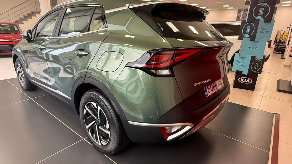 Kia Sportage 1.6 CRDi MHEV 100kW (136CV) Drive 4x2 7