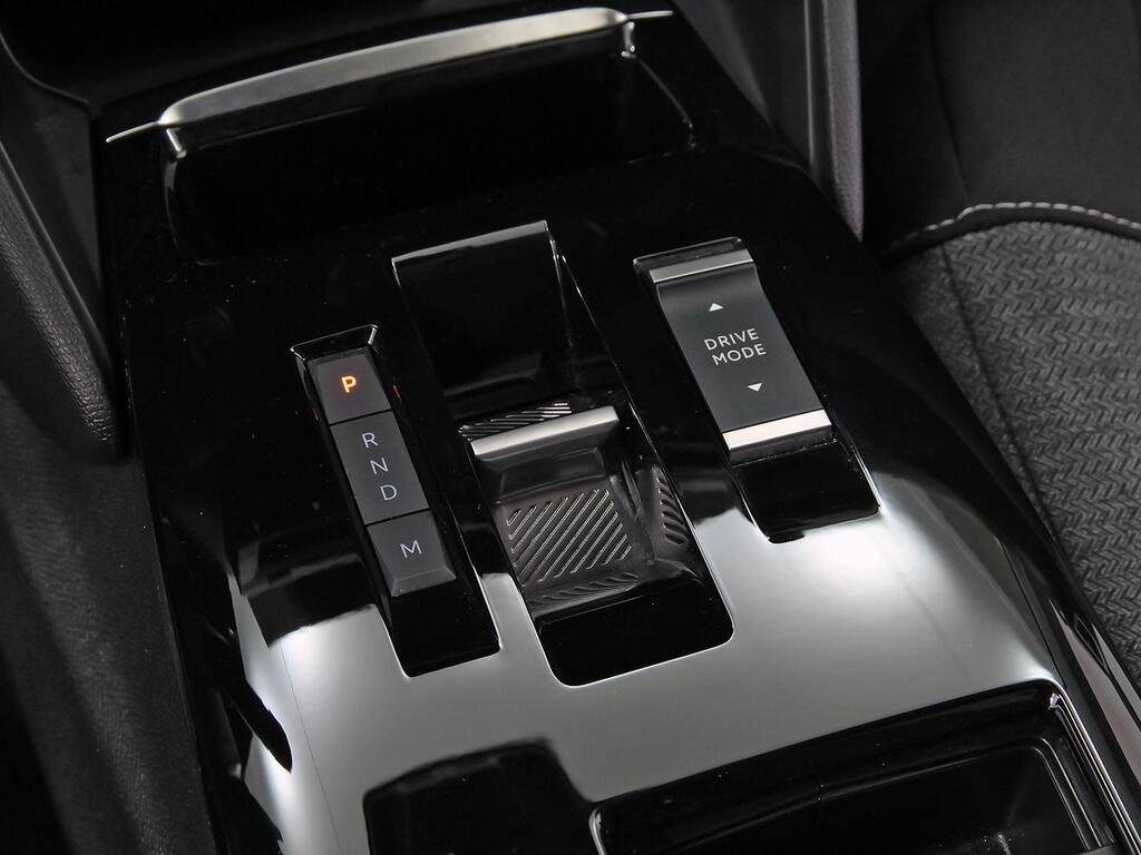 Citroën C4 X Hybrid 136 e-DCS6 Plus 30